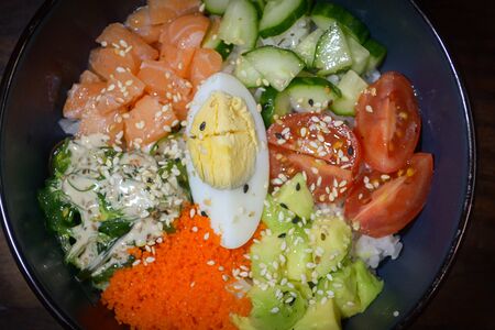 Поке с лососем