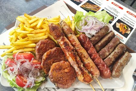 Мешано Месо