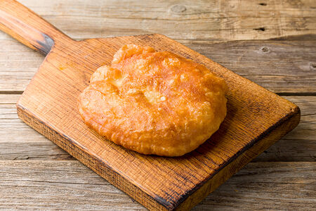 Беляш с мясом