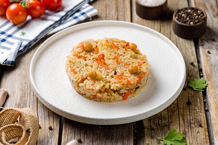 Плов с нутом