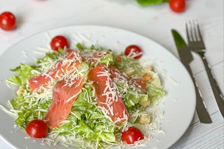 Цезарь с лососем