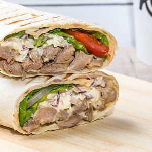 Завертон свинина с чесночным соусом