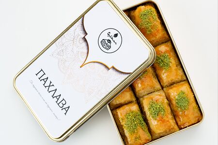 Пахлава с фисташками