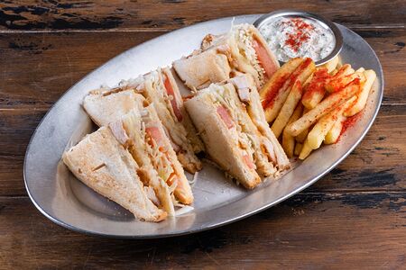 Клаб- сэндвич с курицей