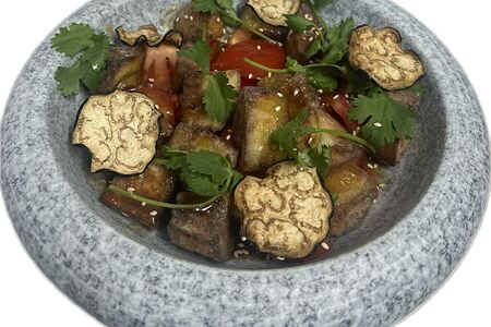 Д Салат "С хрустящими баклажанами"