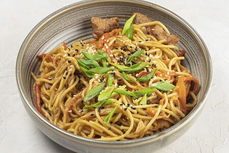 Лапша по-сингапурски