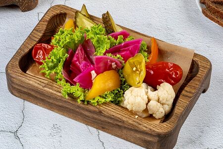 Соленья ассорти