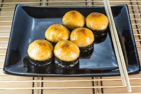 Ролл запеченный с крабом