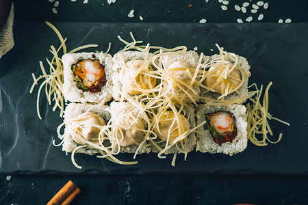 Ролл Цезарь с креветкой