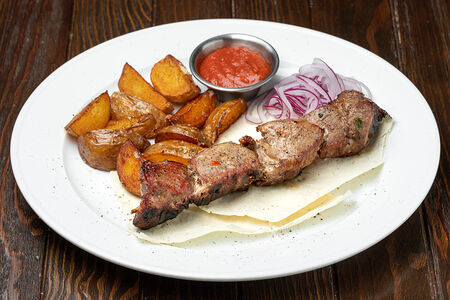 Шашлык cвинoй с айдахо