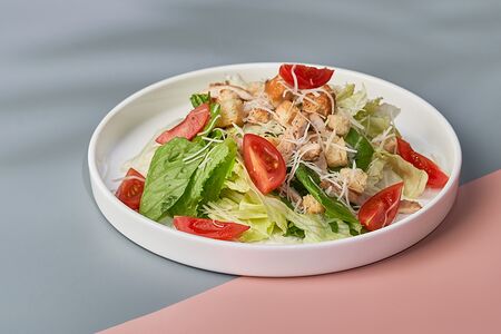 Цезарь с курицей