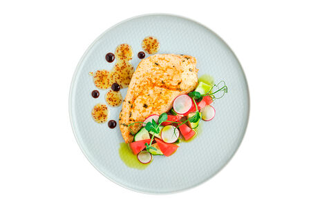 Куриная грудка су-вид со свежими овощами