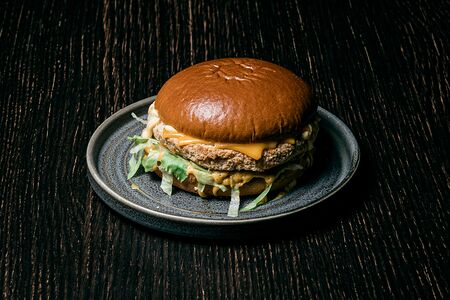 Чизбургер с курицей