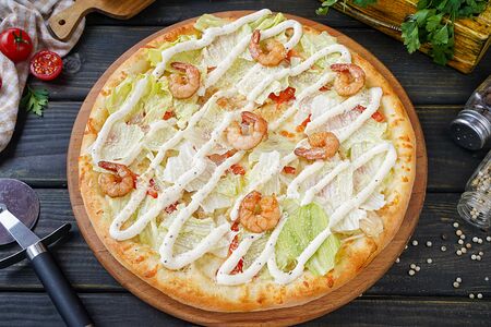 Пицца Цезарь с креветками