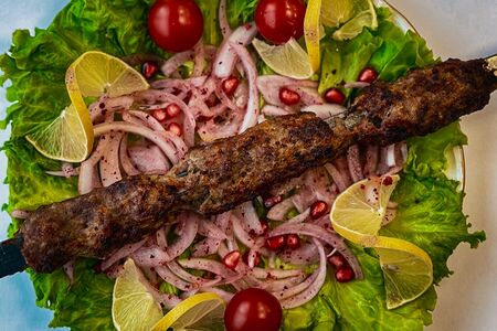 Шашлык люля кебаб из баранины и говядины