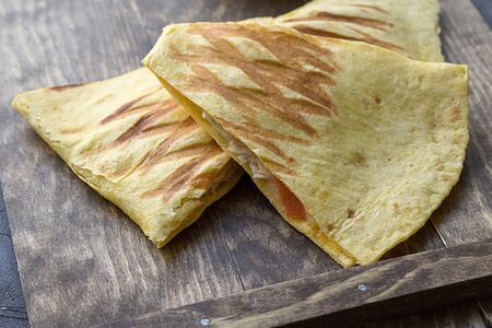 Кесадилья с курицей