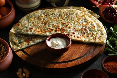 Кутабы с зеленью