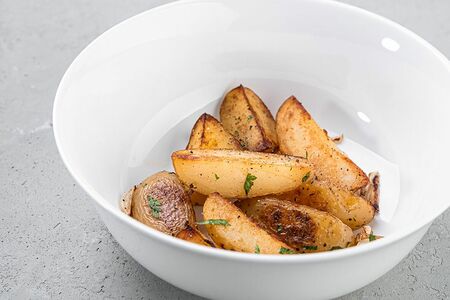 Детский картофель по-деревенски