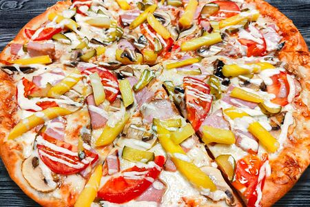 Домашняя с картофелем фри 