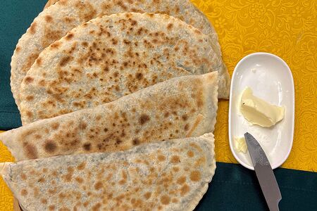 Кутабы с зеленью