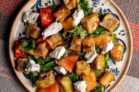 Салат с баклажанами и творожным сыром