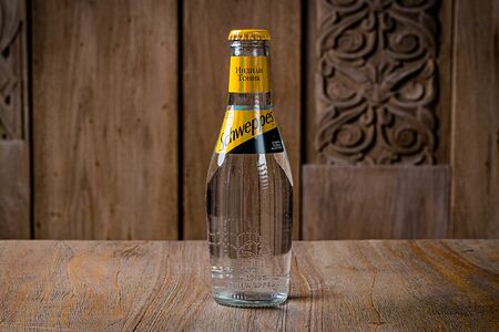 Тоник Schweppes