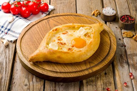 Хачапури по-аджарски