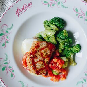 Эскалопы из свинины с моцареллой