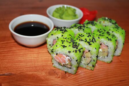 Киото с лососем