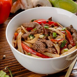 Удон с говядиной