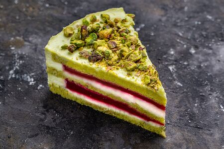 Торт Фисташка-малина