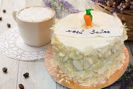 Вегетарианский бенто-торт Морковно-апельсиновый с карамелью