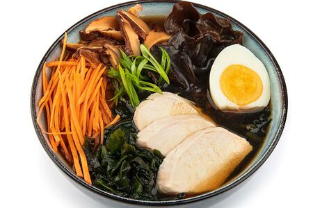 Рамен с цыпленком