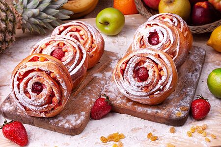 Улитка Яблоко-клубника