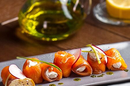 Рулетики из семги