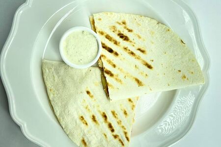 Кесадилья с курицей