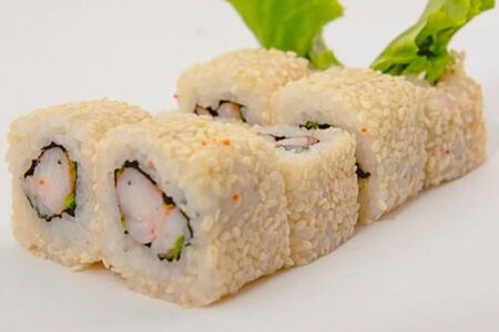 Ролл с тигровой креветкой