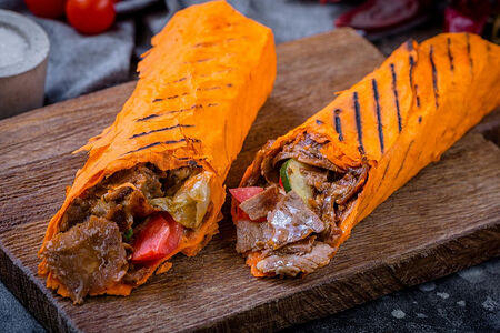 Шаурма с курицей супер сырная