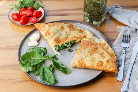 Чебурек с сыром и шпинатом