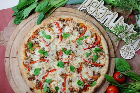 Мясная пицца