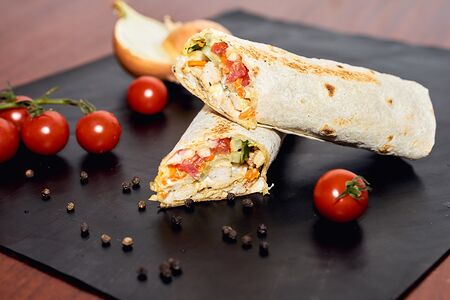 Классическая шаурма с курицей