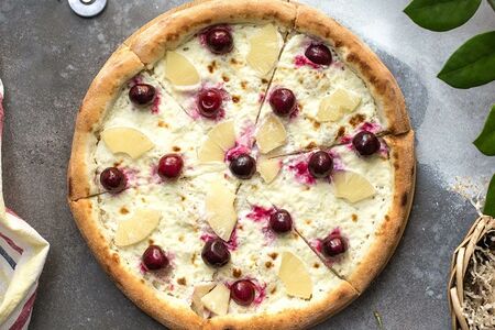 Пицца Сыр и Фрукты