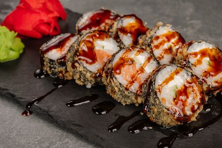 Жареный ролл Харумаки