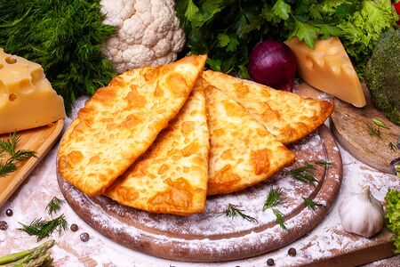 Чебурек сыр-зелень