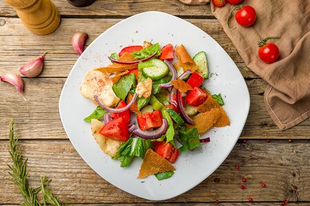 Салат Фаттуш