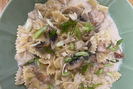 Паста Фарфалле с грибами