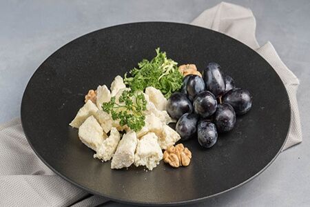 Овечий сыр мотал