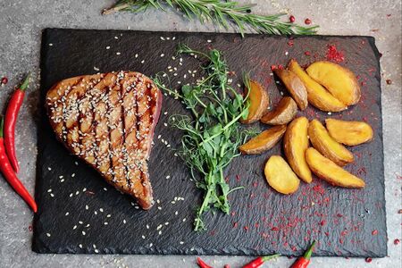 Стейк тунца