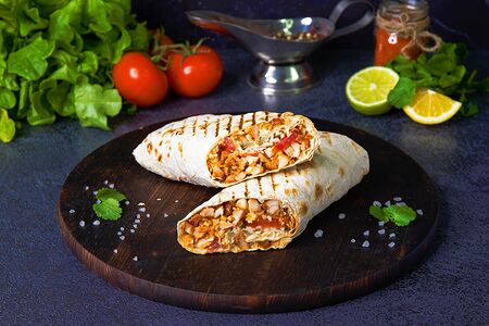 Шаурма в классическом лаваше