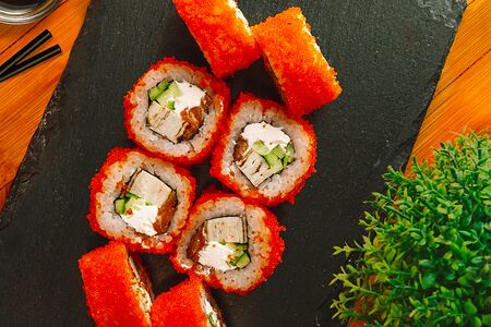 Калифорния с лососем